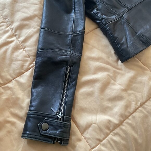 Kenneth Cole Reaction Women's Genuine Leather Jacket Fitted Size Medium - Picture 4 of 8